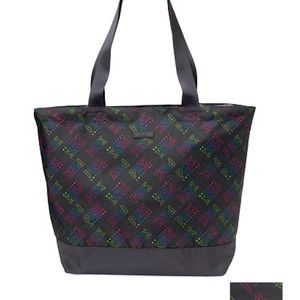 PINK women’s tote. VS PINK